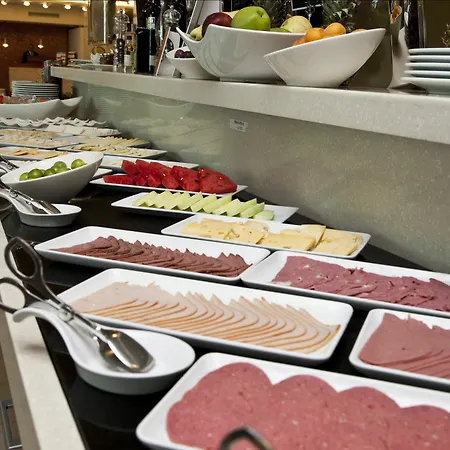 Tav Airport Hotel 4*