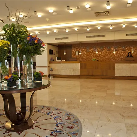 Tav Airport 4*